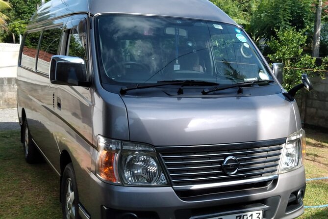 Sri Lanka Multi-Days Car or Van Rent With English Speaking Driver - Benefits of an English-Speaking Driver