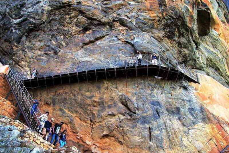 Sri Lanka: Sigiriya, Dambulla, and Minneriya Private Tour - Additional Details and Tips