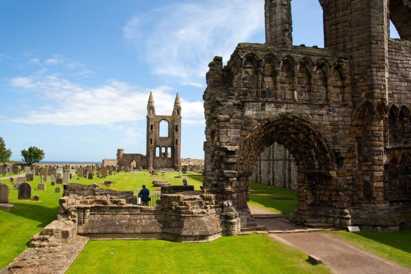 St Andrews to Forth Bridge: A Whisky Journey Through History - Key Points