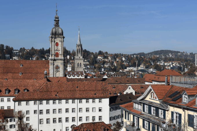 St.Gallen: First Discovery Walk and Reading Walking Tour - Essential Items to Bring
