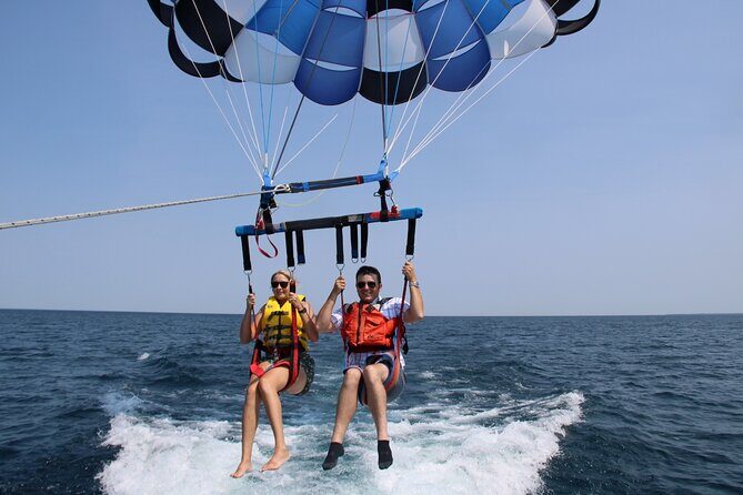 St Ignace Parasailing - What to Expect on the Day