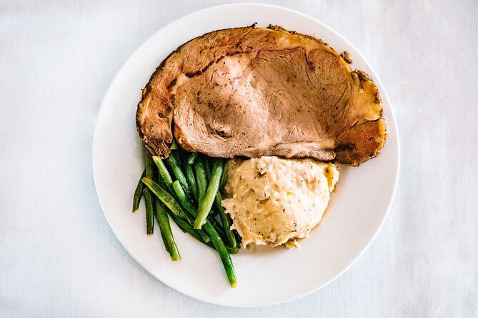 St. Johns River Lunch and Dinner Cruises in Sanford, Florida - A Closer Look at the Cruise Experience