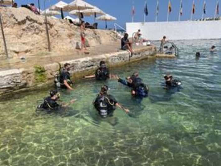 St Julians: Discover Scuba Diving Experience - Safety and Health Guidelines