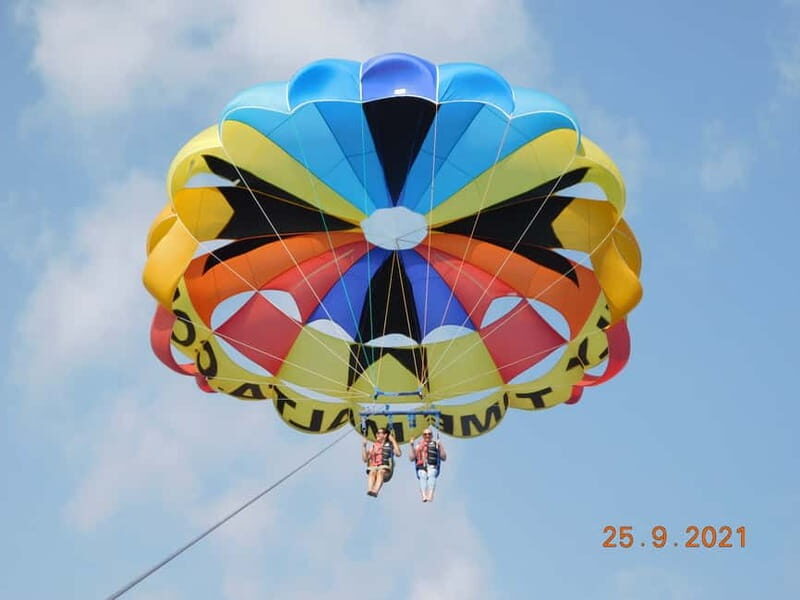 St. Julians: Parasailing Go & Fun with Free Photos & Videos - Practical Considerations: Booking, Safety, and Accessibility