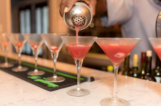 St Lawrence Dinner and Cocktail Tour - Who Should Consider This Tour?