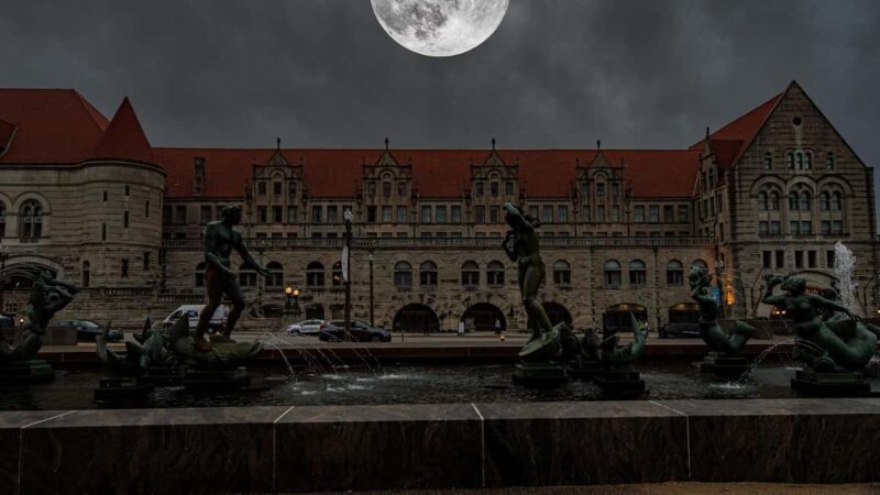 St. Louis Ghost Tour: Sinister Sins & Shadows - The Experience: What to Expect