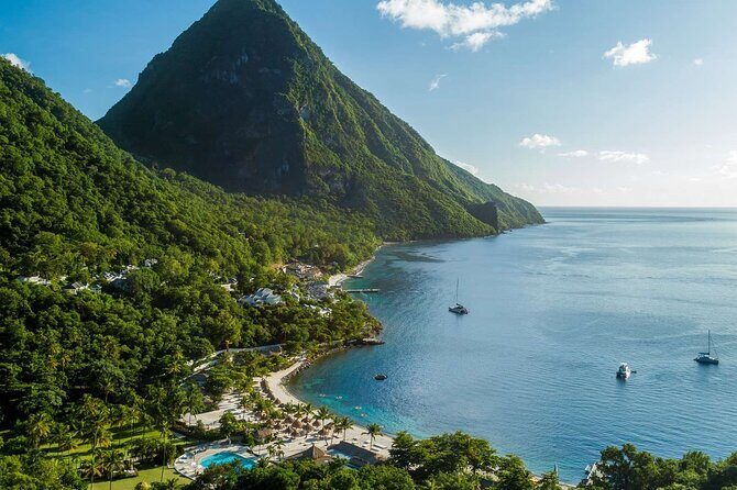 St Lucia Airport to Sugar Beach Resort - Key Points