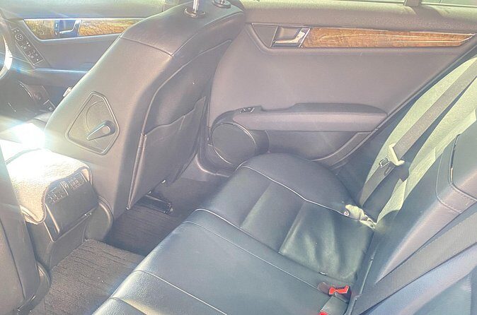 St Lucia: Hewannora (UVF) Private Airport Transfer - FAQ