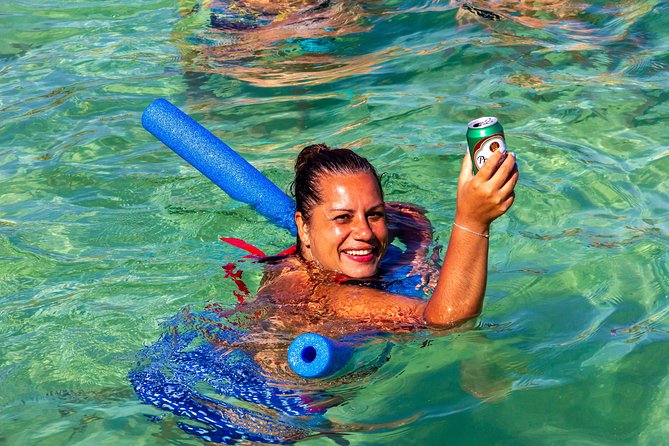 St Maarten Motorboat Cruise: Long Bay, Creole Rock and Tintamarre Island - Overview of the Motorboat Cruise