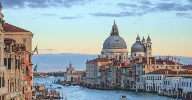 St. Marks Basilica Skip-The-Line Audio Tour+ Boat Cruise - Key Points