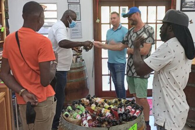 St.Martin - St.Maarten: Small Group, Cultural Heritage Tour - Parking Information