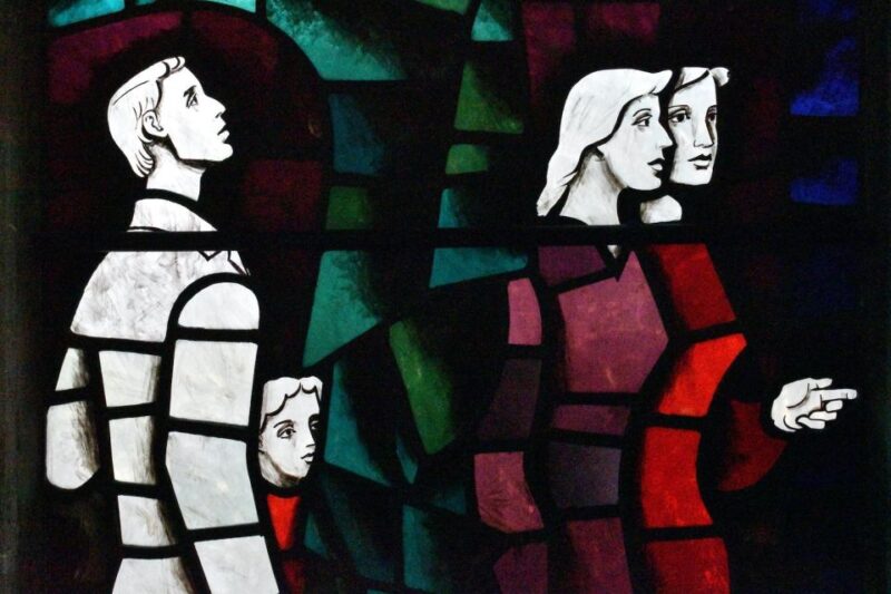 St Mary Redcliffe Church Bristol: Guided Tour - Historical Significance and Architecture