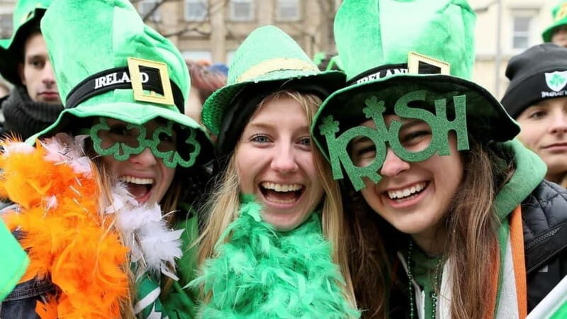 St. Patricks Day Parade: Grandstand Experience in Dublin - The Broader Dublin Experience