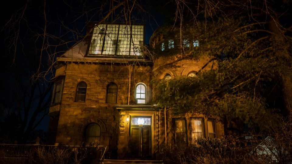 St. Paul: Mansions of Mystery Twin Cities Ghost Walking Tour - Encounter the Haunted Ramsey House