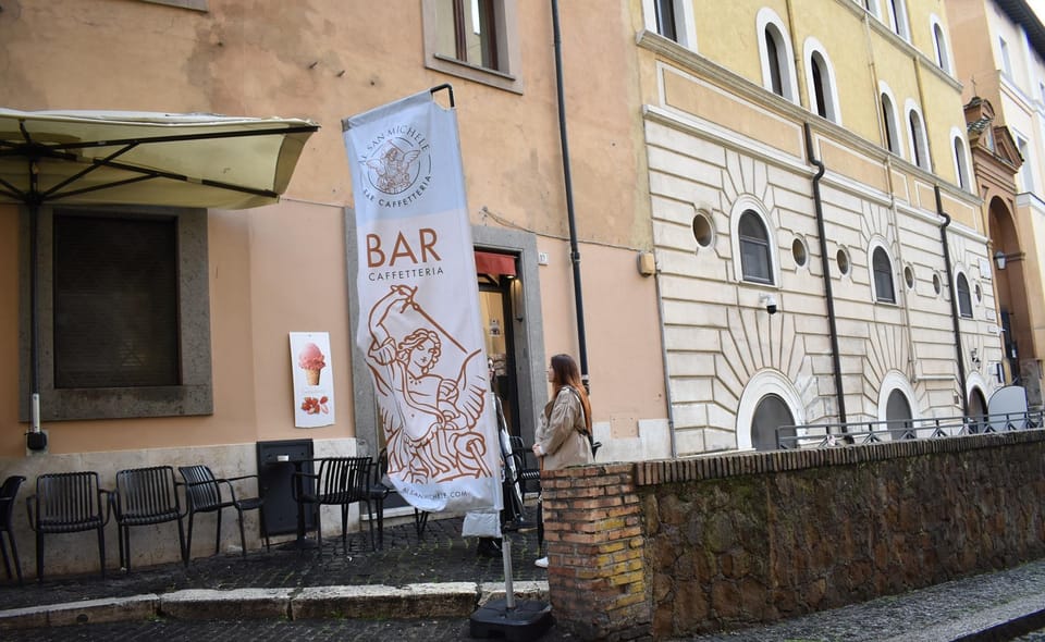 St Peters Basilica Express Tour, Dome Climb & Audio Guide - Dress Code and Accessibility