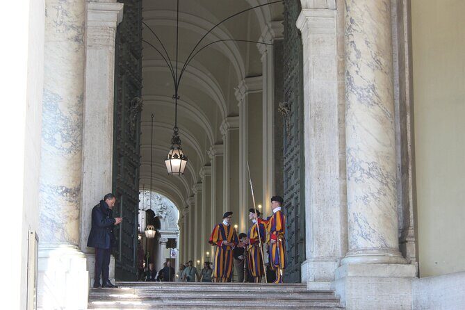 St. Peter's Basilica Hosted Entrance and Digital Audioguide - Authenticity and Authentic Experience