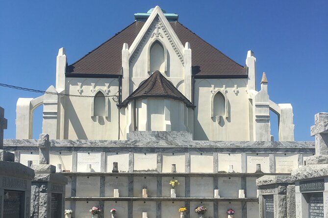 St. Roch Cemetery Tour - Tour Highlights and Features