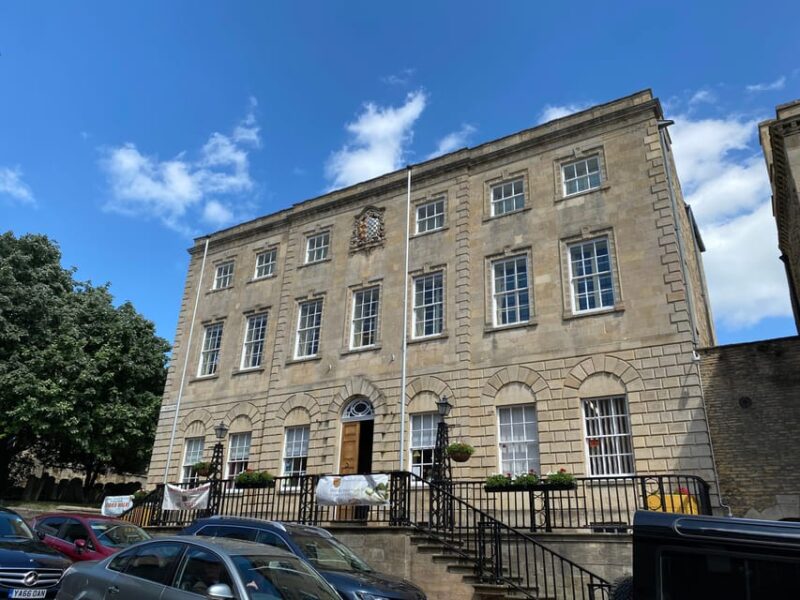 Stamford: Guided Walking Tour of Stamford - Good To Know