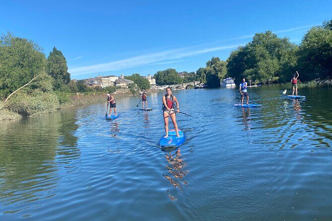 Stand up Paddleboarding on the beautiful Thames at Richmond - A Deep Dive into the Thames Paddleboarding Experience