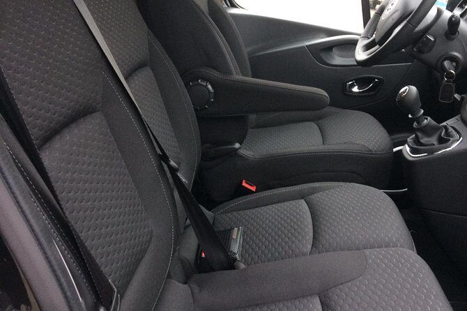 Standard Minivan from Brussels airport to city of Bruges - The Sum Up