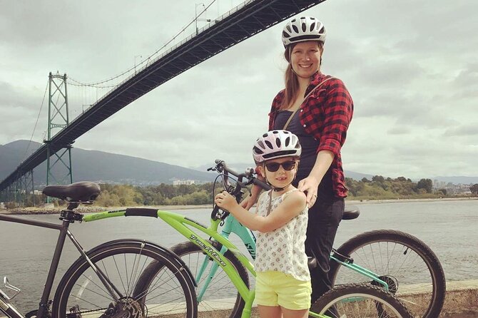 Stanley Park & Downtown - Vancouver Bike Tours - Equipment Provided