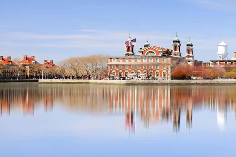 Statue of Liberty Ellis Island Guided Tour French or Spanish - Who Will Love This Tour?