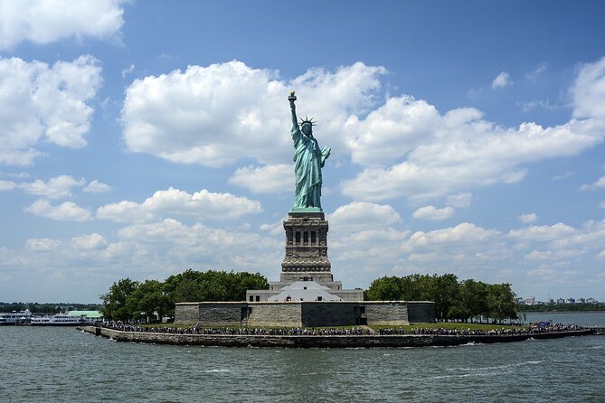 Statue of Liberty Express Roundtrip Ferry Ticket- 8:30am Morning - Guided Tour Availability