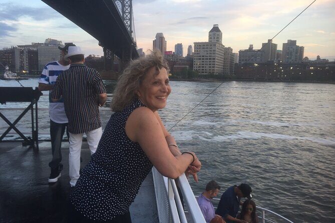 Statue of Liberty Sightseeing Cruise from Midtown NYC - Starting Point and Duration