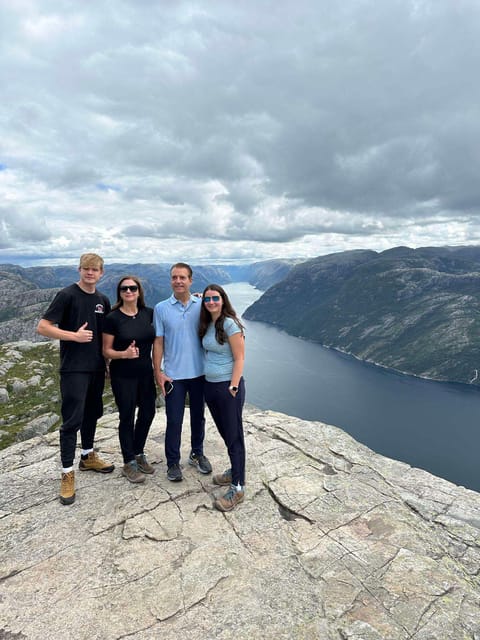 Stavanger: 8-Day Guided Trekking Tour with Accommodation - FAQ