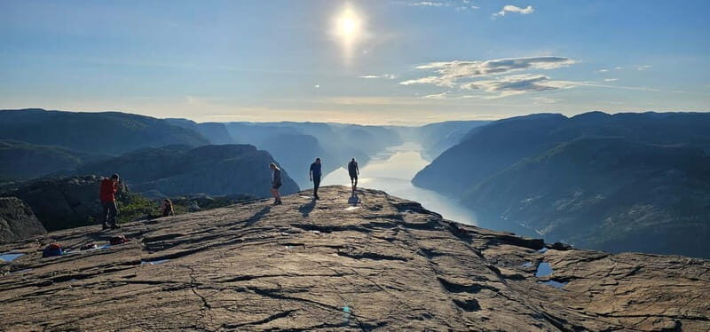 Stavanger: Afternoon - Hike/run to Pulpit Rock - Key Points