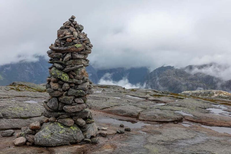 Stavanger: Kjerag Summer Hike with Packed Lunch - Reaching the Plateau and the Kjerag Boulder
