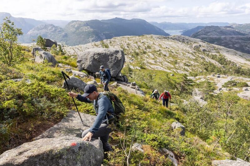 Stavanger: Preikestolen Hidden Trail Hike + Canoe + Lunch - The Descent and Return