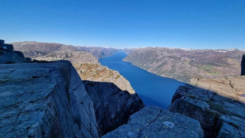 Stavanger: Prekestolen Tour with Guide and Pickup - The Flat Top and Photo Opportunities