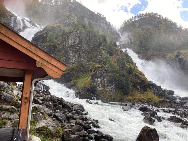 Stavanger: Trip to the Langfoss and Latefoss waterfalls - Key Points