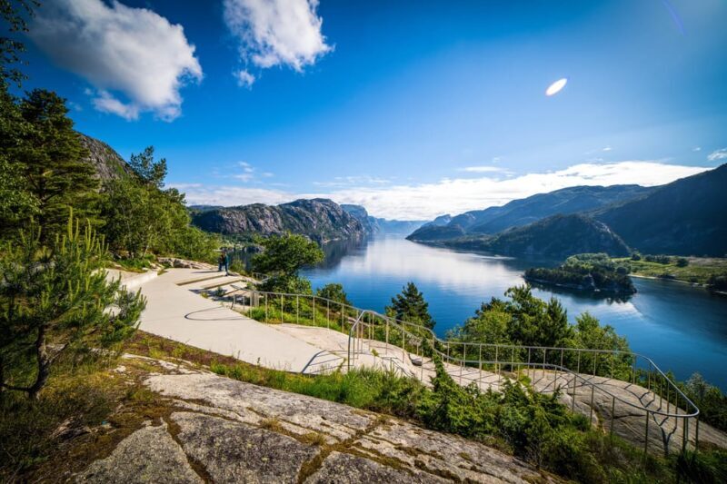 Stavanger: Visiting the Lysefiord fjord - Key Points