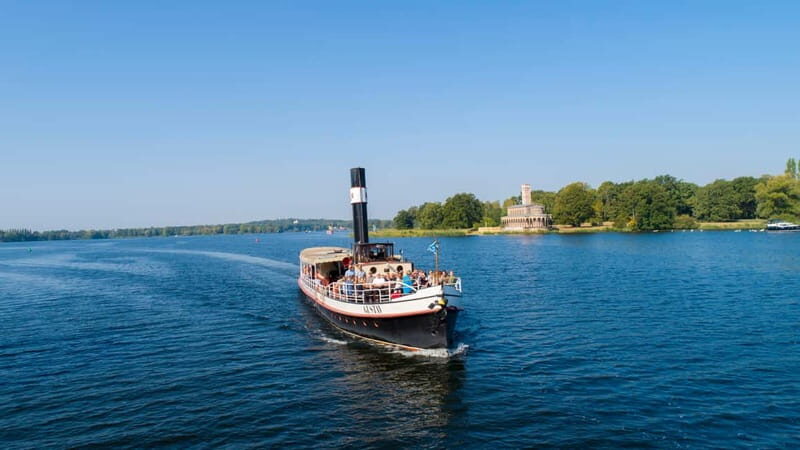 Steamboat Gustav  Day trip to Berlin - An In-Depth Look at the Berlin Waterway Tour