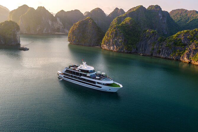 Stellar of the Seas Visit Bai Tu Long Bay Lan Ha Bay Depart From Hanoi - Included Amenities and Services