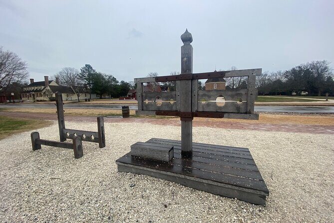 Step in Time Inside Historic Buildings of Colonial Williamsburg - A Closer Look at the Experience