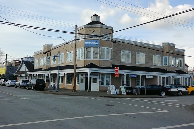 Steveston Magical Mystery & Sea Adventure Explorer Private Tour - Lunch and Refreshments