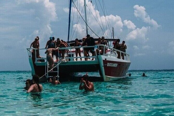 Stingray City Catamaran Sunset Tour - An In-Depth Look at the Tour Experience