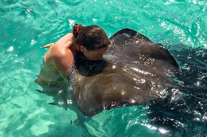 Stingray City experience, Devils Bridge and Long Bay Beach - What the Tour Includes and What It Offers