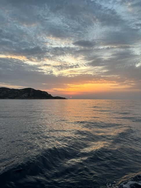 Stintino: Sailing Adventure with Authentic Flavors Onboard - The Onboard Experience: Comfort, Cuisine, and Culture