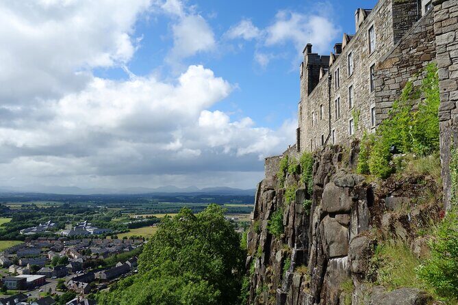 Stirling Castle, Kelpies and Loch Lomond from Edinburgh - Key Points