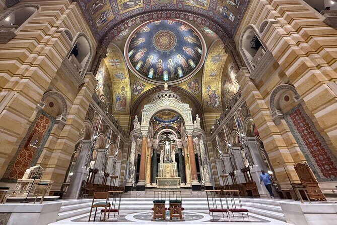 "StL's Best Sights and Bites" - Your Private Tour in St. Louis - Exploring the Heart of St. Louis: The Itinerary in Detail