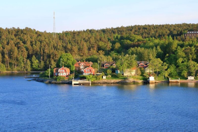 Stockholm Archipelago Boat Cruise, Gamla Stan Walking Tour - Key Points