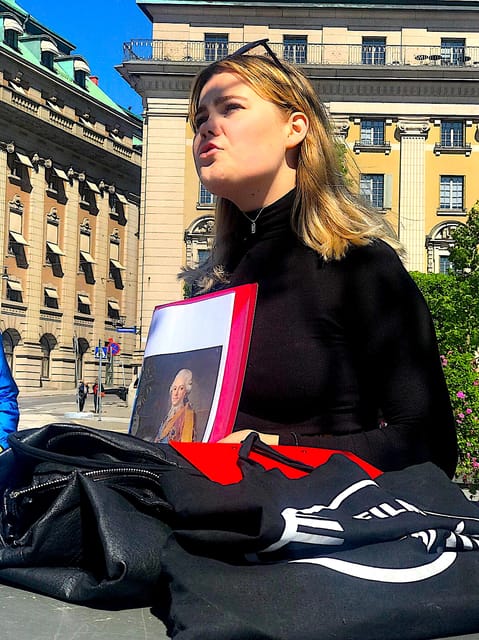 Stockholm: Modern City Walking Tour with Local Guide - Key Points