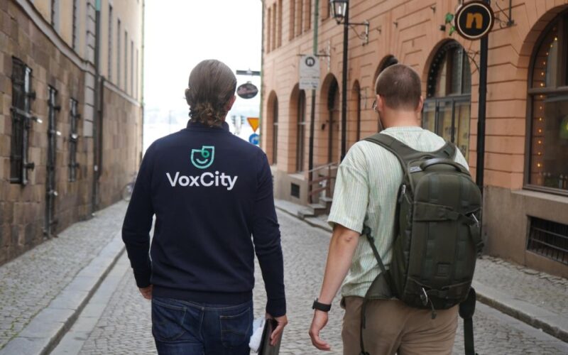 Stockholm: Old Town & City Tour Walking Tours - Key Points