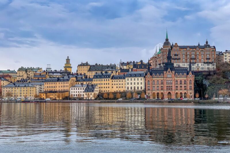 Stockholm: Old Town & City Tour Walking Tours - Booking Details