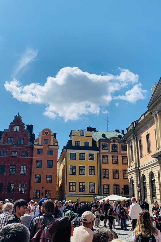 Stockholm: Old Town Guided Walking Tour (English / Deutsch) - FAQs
