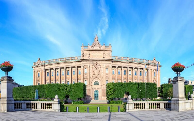 Stockholm: Old Town Highlights Private Walking Tour - FAQ